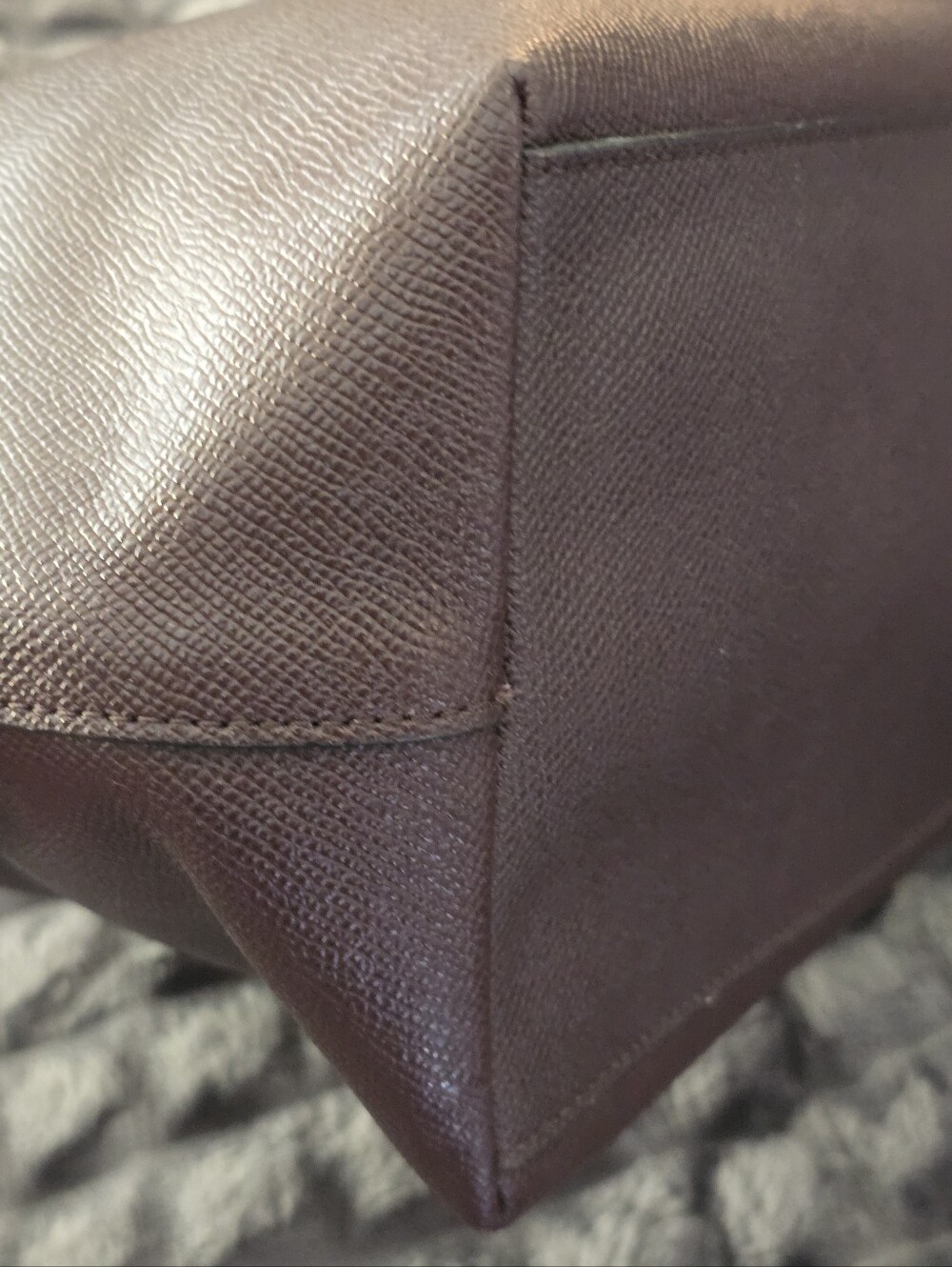 Coach City Tote In Oxblood Crossgrain Leather.  Like New - Picture 11 of 15
